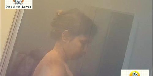 DESI NRI INDIAN BHABHI FULL SHOWER HOTEL HIDDENCAM VIDEO