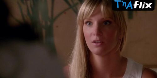 Heather Morris Lesbian Scene  in Glee (Naya Rivera)