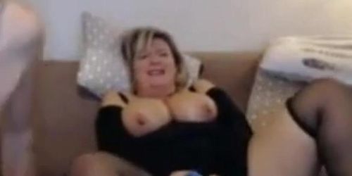 French Amateur Couple with Huge Tits on Webcam (Mature_boobs )