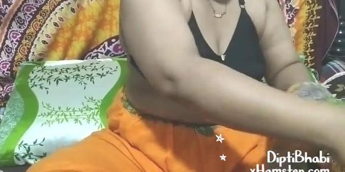 Hot desi bhabhi with big tits and curvy body - homemade hd video