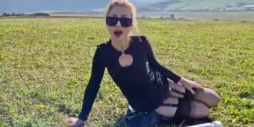 Wanilianna Stockinged Wanilianna In Slovakia Lewd Cousin Porn