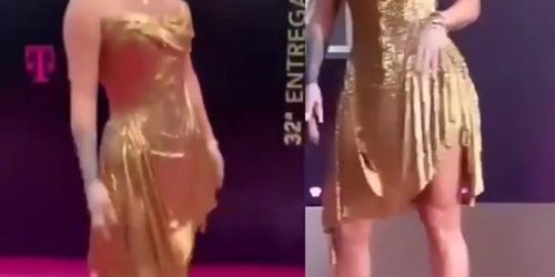 Leslie Shaw Sexy Scene  in Premio Lo Nuestro