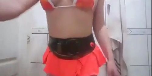 LA PEPINA CHILENA  MARIA CLARISA RAMIREZ PAREDES XXX BAILA Y SE MASTURBA EN VIDEO XXX CASERO AMATEUR