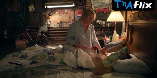 Amy Schumer Sexy Scene  in Kinda Pregnant