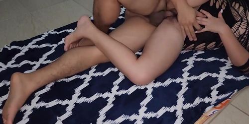 stepdaughter xxx sexy hijastra se deja follar facil