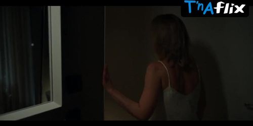 Magdalena Boczarska Breasts Scene  in Hold Tight