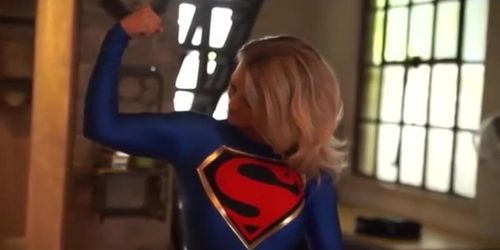 Superheroine Supergirl Battles Group Of Evil Villains