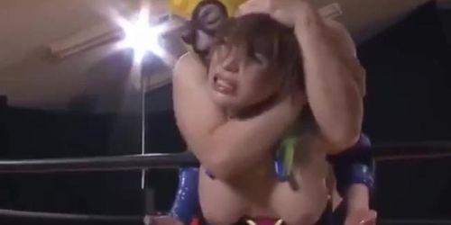 Busty female professional wrestler Ema directly hits danger day Impregnation Creampie