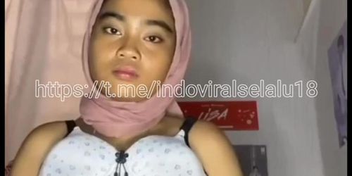 Bokep Mahasiswi Fans Argentina Hijab Pamer Onderdil