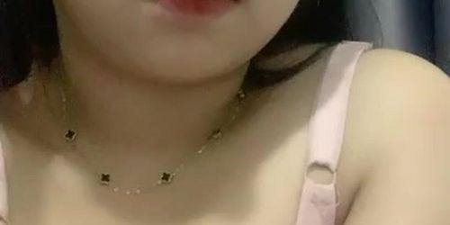 Bokep Indo Miss Bunga Live Colok Dildo Bling2