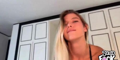 Hot blonde wanted to fuck so much that she deprived the shy guy of his virginity