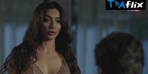 Heena Panchal Underwear Scene  in Koi Jaye Toh Le Aaye