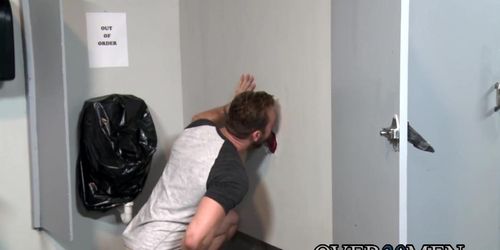 Ace Era Sucks Off Jace Chambers In Glory Hole Room