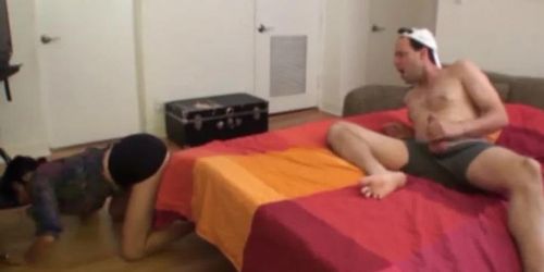 Housekeeper Lets Guest Spurt (Tatiana Petrova)