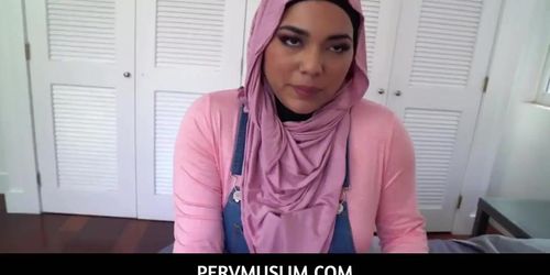 PervMuslim - Big titted Muslim Girl In Hijab Offers Her Virginity On A Platter - butt porn pov (Virginia , Julz Gotti, Nicky Rebel)