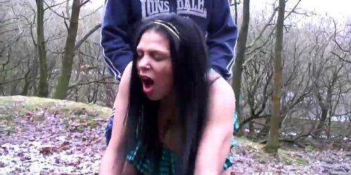 India Girl Dogging In The Woods (India Babe)