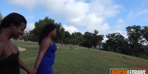 Amateur Black Girls Get Freaky In Public Park