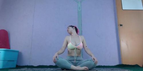 Yoga Beginner Livestream Flash Latina Big Boobs