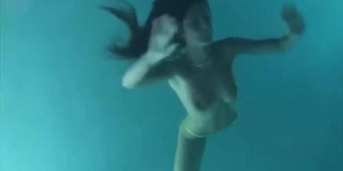 Sexiest underwater drowning