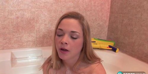 Dirty Girl Gets Clean - Jessica Girl (Jessica Dalton, Jessika Girl, Dirty Little, Dirty little)