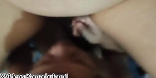 Mantan Suami Doyan Jilat Memek bokep bocil indo pussy