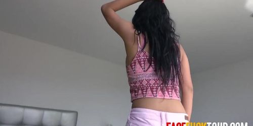 Big Tits Latina Babe Deepthroating Big Dick