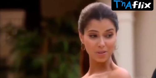 Roselyn Sanchez Sexy Scene  in Devious Maids