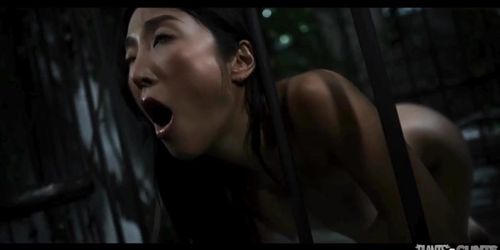 Asian slut Emiri Momota got double penetrated by big plant tentacles in alien world