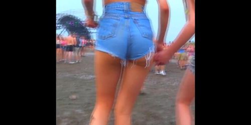 hot teens ass jeans short