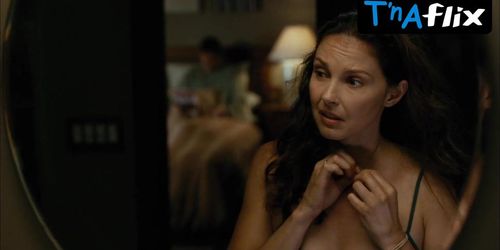 Ashley Judd Sexy Scene  in Crossing Over