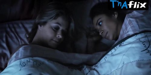 Shay Mitchell Lesbian Scene  In Hot Little Liars (Sasha Pieterse)