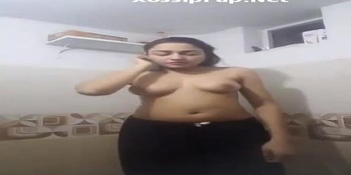 Indian Gf Stripping Nude Video