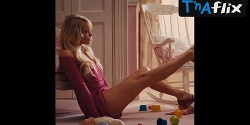 Margot Robbie Sexy Scene  in The Wolf Of Wall Street