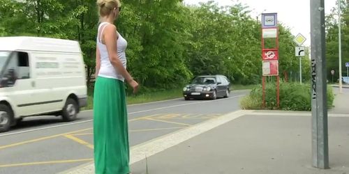 Nikki Dream Public Piss