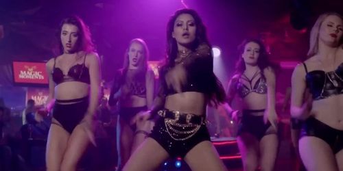 Aashiq Banaya Aapne Hate Story IV Urvashi Rautela Himesh Reshammiya Neha Kakkar Tanishk B Manoj M PMV by IEDIT.mp4