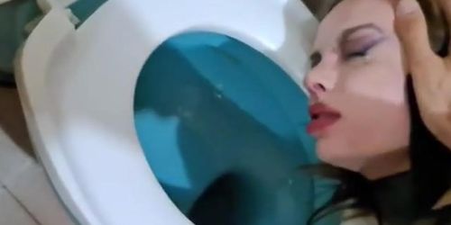 toilet slut throat fuck deepthroat