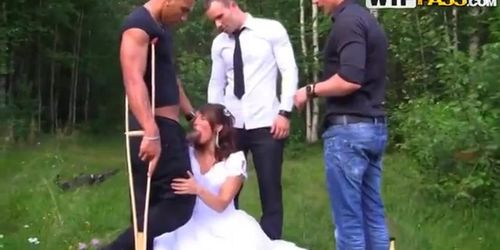 Hot newly wedded bride fucked on her honeymoon