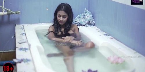 Sudipa bhabhi full bath ;)