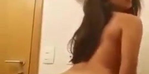 Colombiana prepara?ndose para lo que le espera