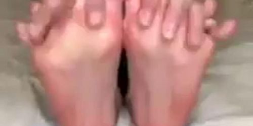 FEET15