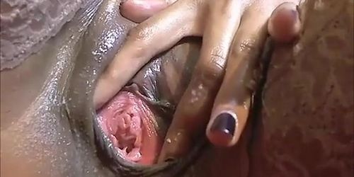 Spreading and Gaping Pussy - Poly's Webcam Show (amateur )