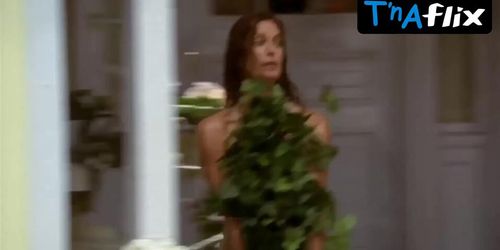 Teri Hatcher Sexy Scene  in Desperate Housewives