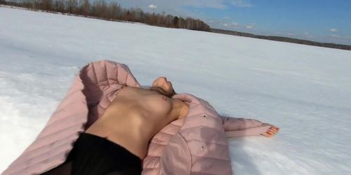 Blonde Russian Girl Masturbates Outdoors in the Snow