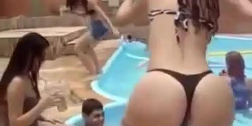 this girl ass will make you horny