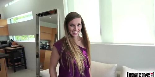 Mofos - Cute teen Kaylee Banks gets talked into Anal