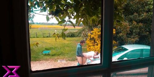 Trajet porn video – Apr&egrave;s Un Long Trajet, Qu'une Seule Envie, Baiser ! Le Voisin &eacute;tait L&agrave; ;p