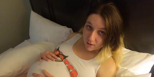 I Filled My Pregnant Spouse with Cream After She Admitted to a Bathroom Blowjob at Hooters