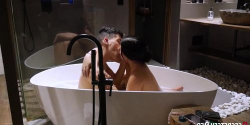 My Girlfriend And I Shared A Romantic Bath That Quickly Turned Into Passionate Sex