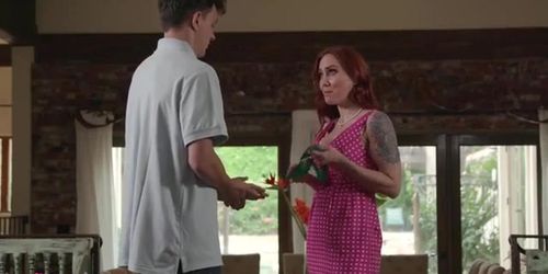 Redheaded mommy is going to get fucked by a confident dick
