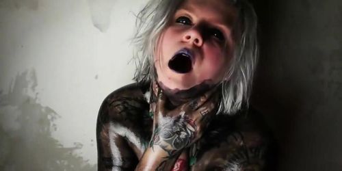 Big-Bodied Blonde Goth Babe's Solo Cam Show